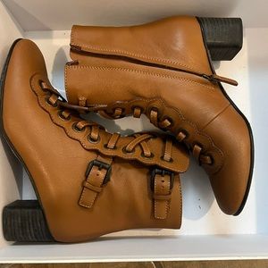 CHLOÉ Orson Lace-Up Boots Size 37.5